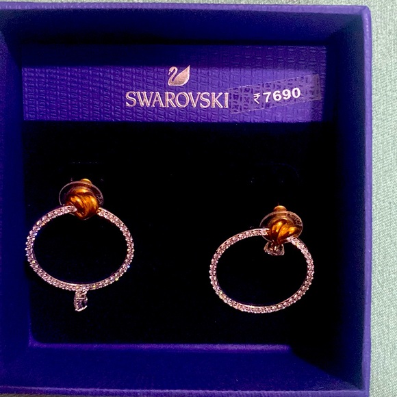 Swarovski Jewelry - Beautiful crystal diamond lookalike earrings for a prom date